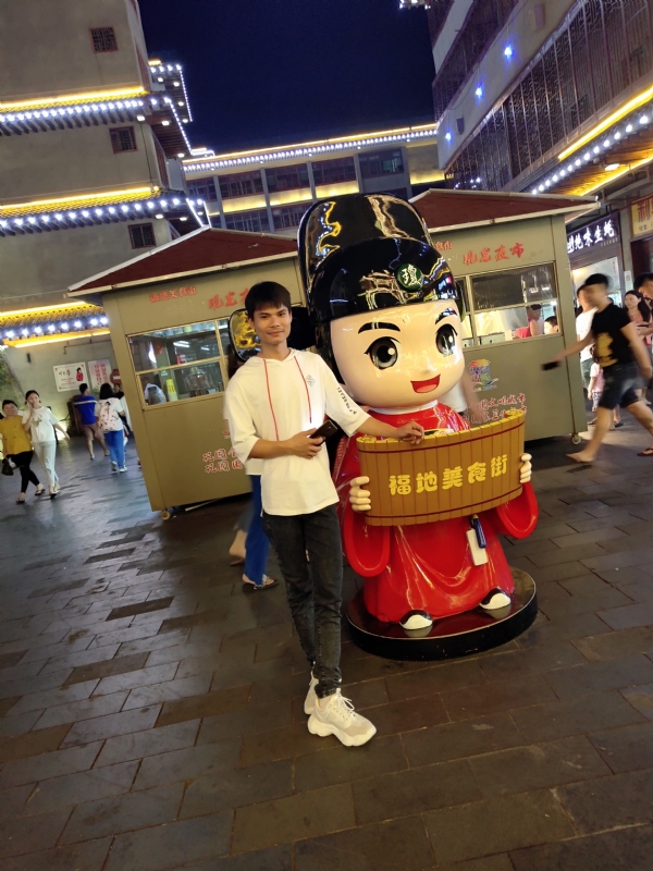 圆嘟嘟的瘦子的第一张照片--惠州中老年相亲网